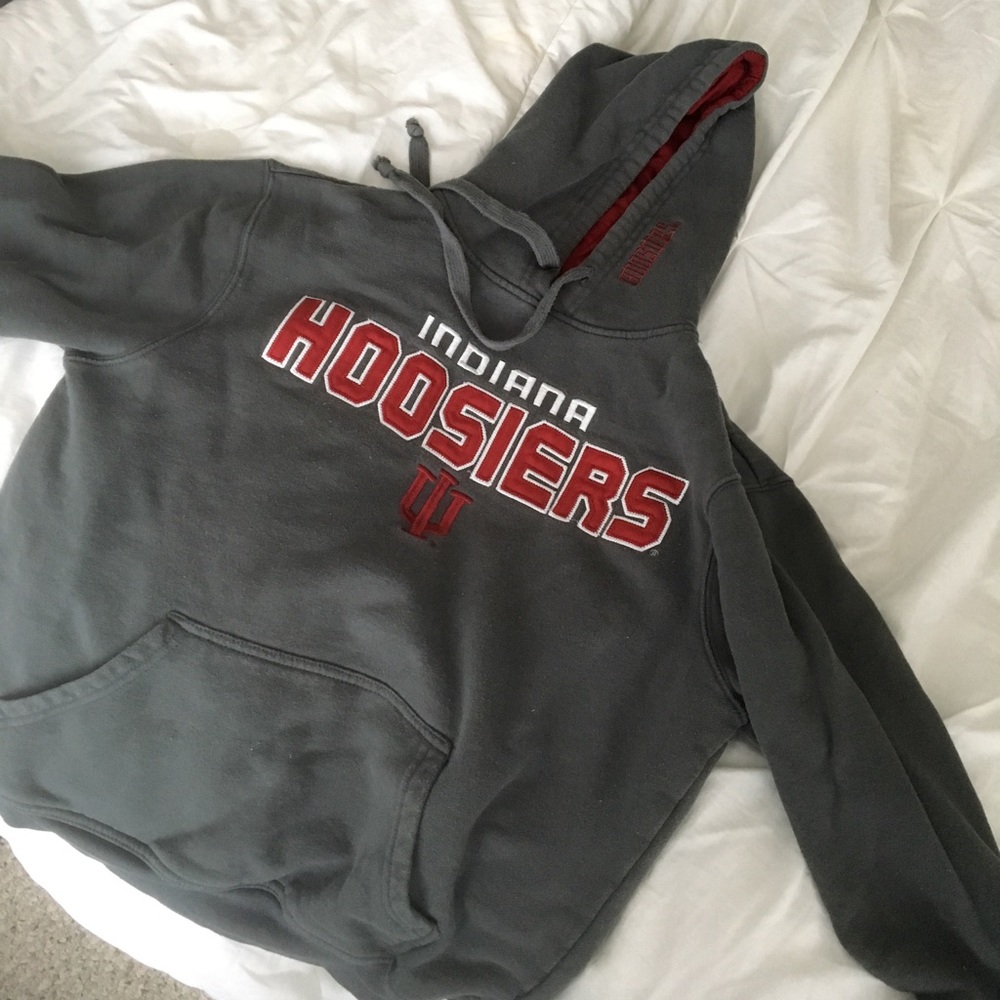 IU sweatshirt